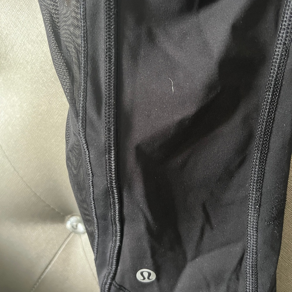 Lululemon Black Athletic Capri Leggings with Mesh Panels - Picture 4 of 5